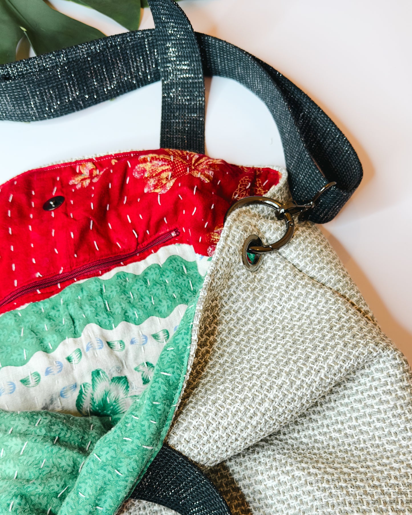 ANIKA |BORSA CON TRACOLLA REGOLABILE
