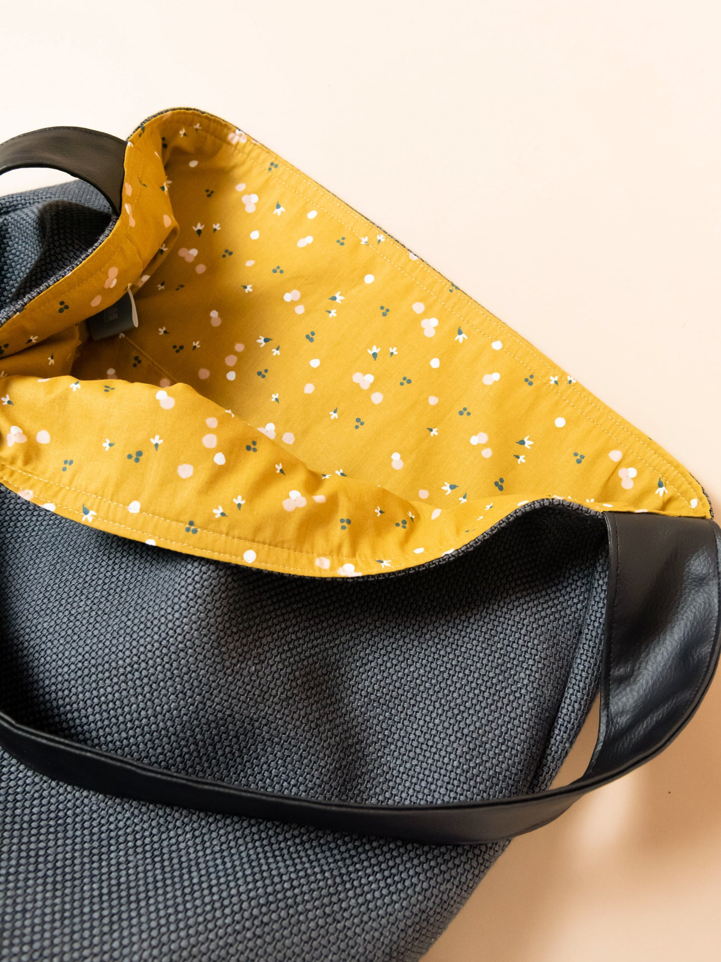 Borsa particolare interno