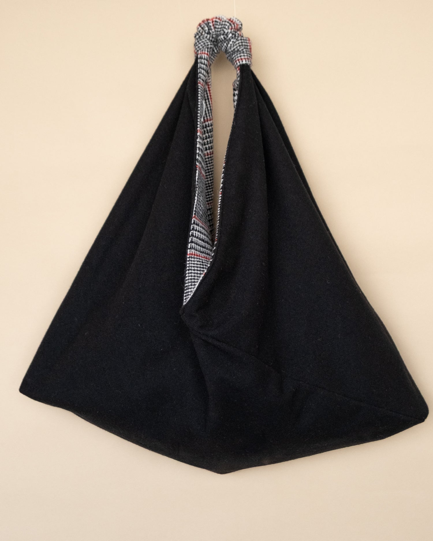 Borsa ORNELLA lato nero - design reversibile in misto lana